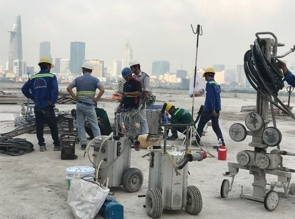 Cắt Bê Tông Bằng Dây Kim Cương Tại Hà Nội